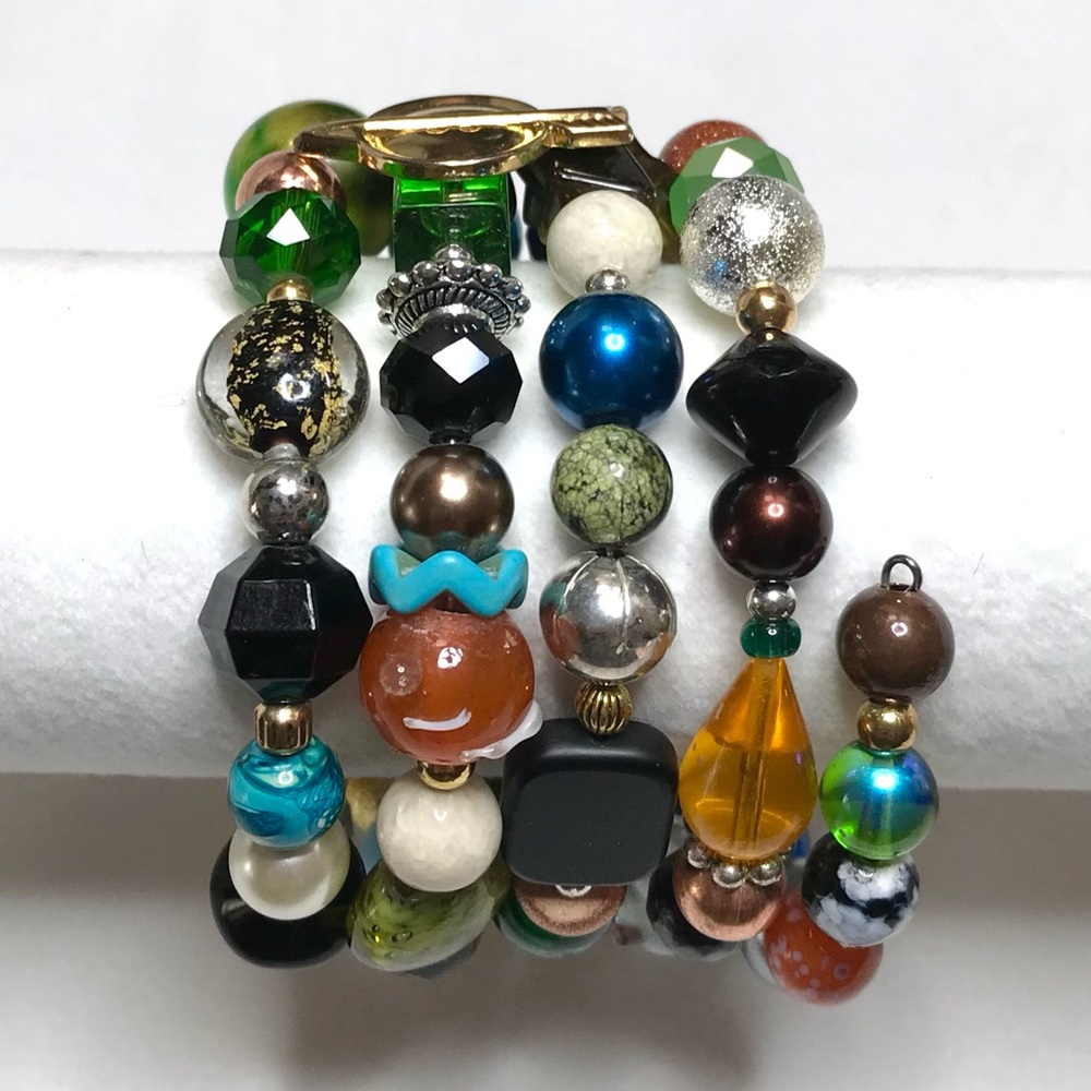 Handmade Bracelet with Vintage and Modern Elements (NB82-5H) New Without Tags - Picture 4 of 9
